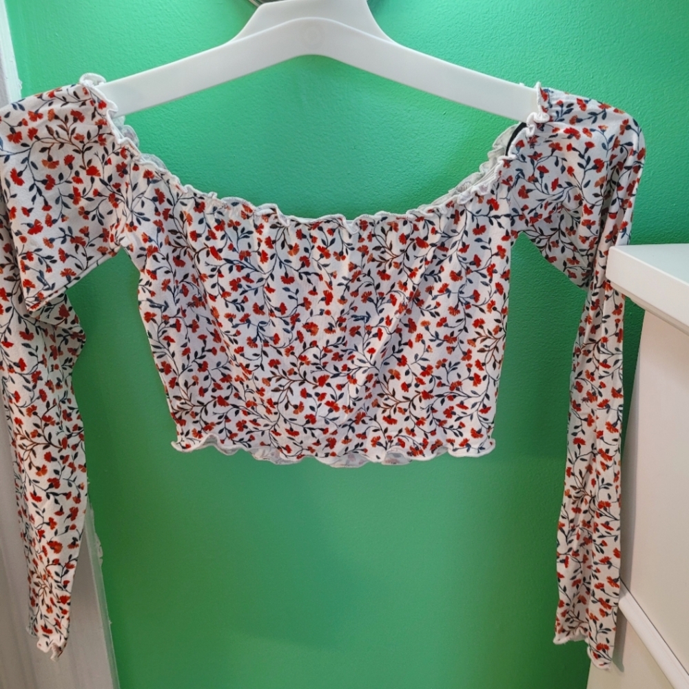 Knit crop top